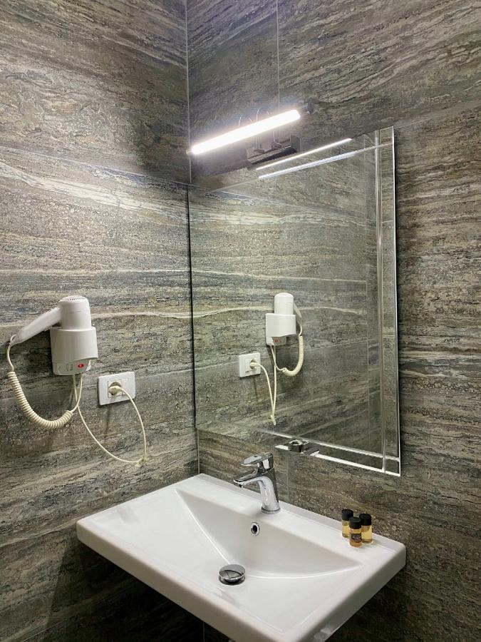 Vlorë Hotel Bojko מראה חיצוני תמונה