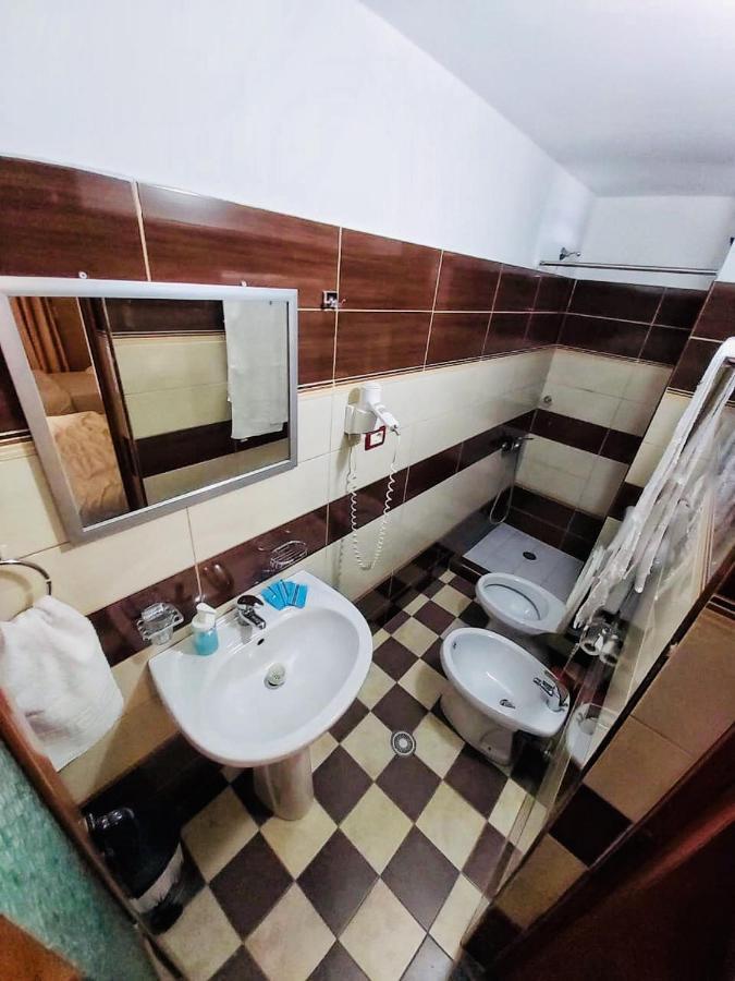 Vlorë Hotel Bojko מראה חיצוני תמונה